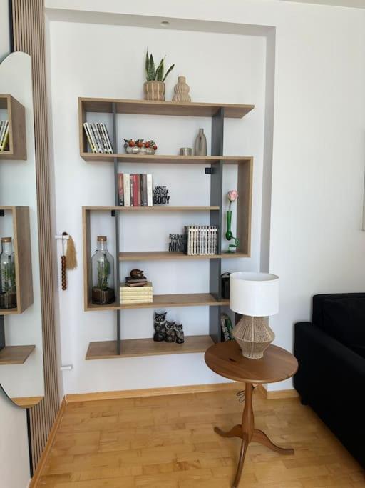 Apartamento Harmony Boutique Apartment, 55m2, 100m From Metro Atenas